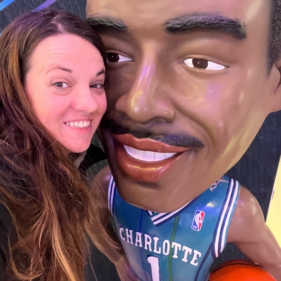 Meet your Posher, Heather - Picture 3 of 6